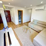 Lisbon Luxury * أمادورا