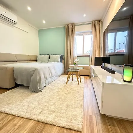 Lisbon Luxury *